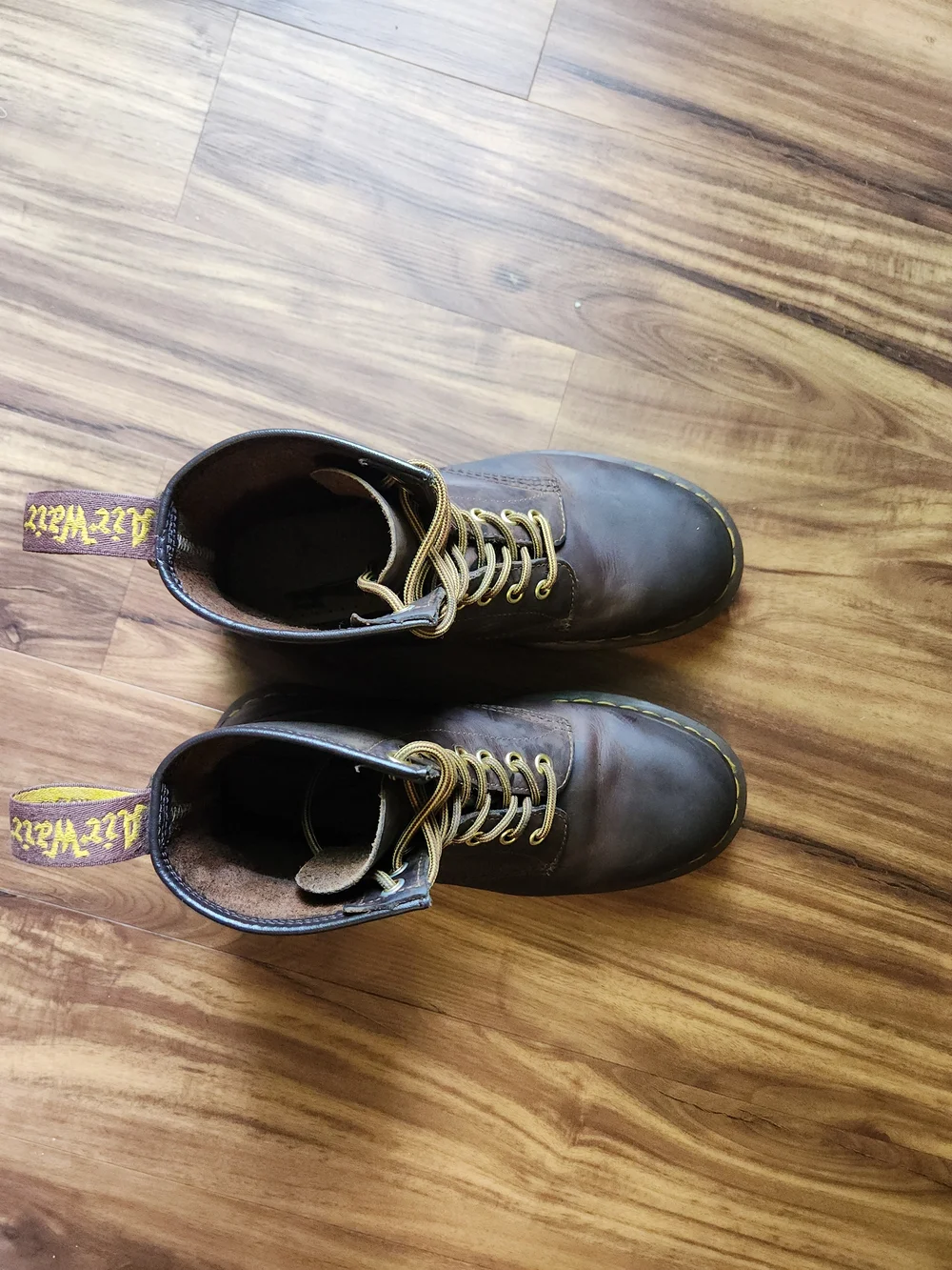 Doc Martens 1460 Crazy Horse Brown Leather Boots Mens 7 Women's 8 Original Box📦